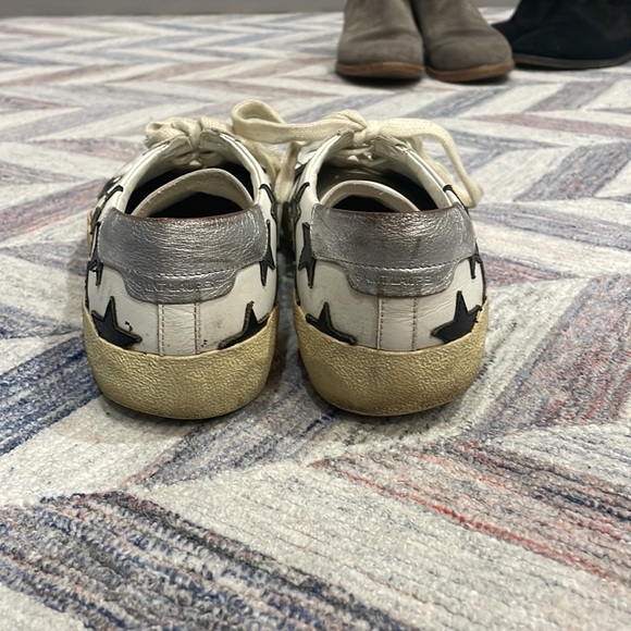 Saint Laurent
California SL/06 Leather Sneaker - Picture 3 of 8